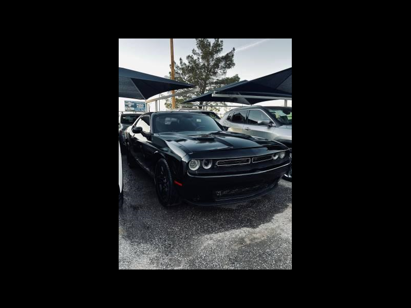 2015 Dodge Challenger SXT