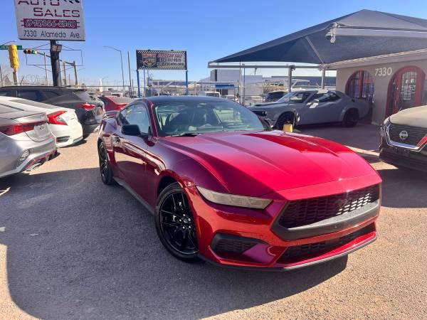 Ford Mustang EcoBoost Coupe 2025