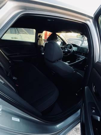 Hyundai Elantra SEL Sport 2025