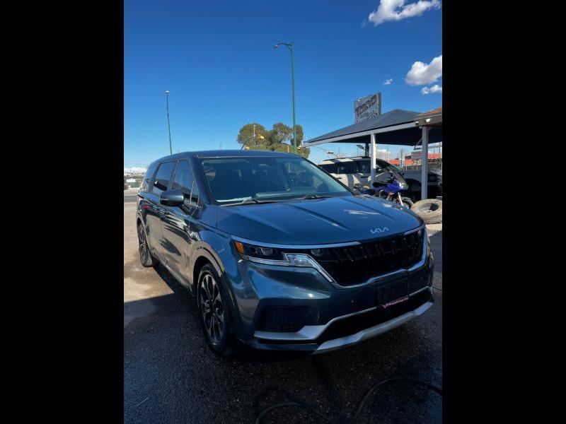2023 Kia Carnival EX