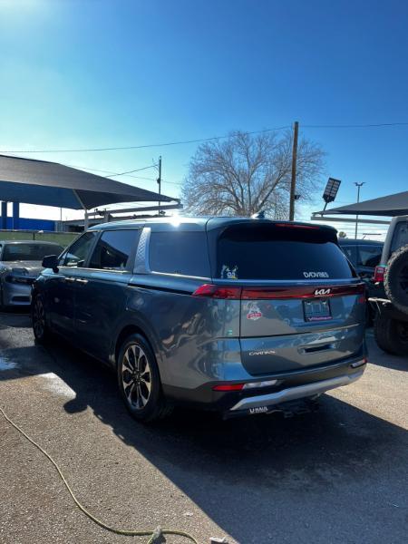 Kia Carnival EX 2023