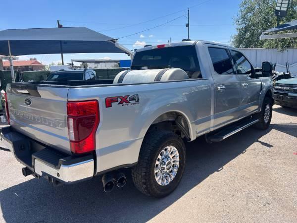 Ford F-250 SD XL Crew Cab 4WD 2022