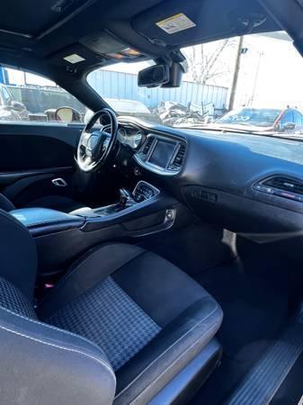 Dodge Challenger R/T SCAT Pack 2021