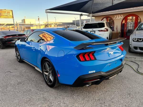 Ford Mustang EcoBoost Coupe 2025