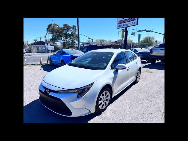 Toyota Corolla LE 2024