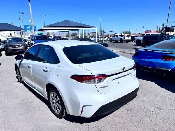 Toyota Corolla LE 2024
