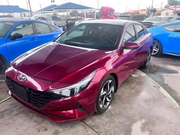 Hyundai Elantra SEL 2023