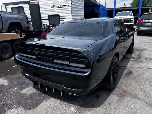 Dodge Challenger SXT 2019