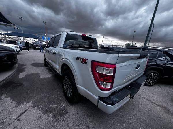 Ford F-150 Lariat SuperCrew 5.5-ft. Bed 4WD 2023