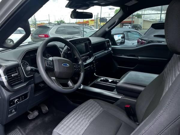 Ford F-150 Lariat SuperCrew 5.5-ft. Bed 4WD 2023