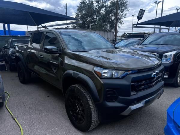 Chevrolet Colorado Trail Boss Crew Cab 4WD 2024