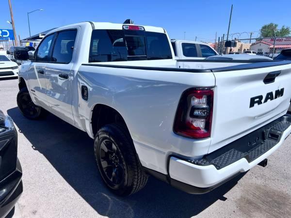 RAM 1500 Tradesman Crew Cab SWB 2WD 2025