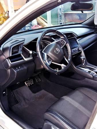 Honda Civic Sport 2019