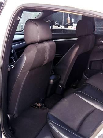 Honda Civic Sport 2019