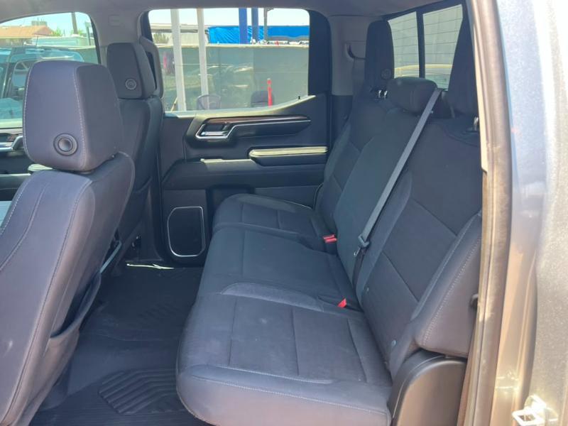 Chevrolet Silverado 1500 LT Crew Cab 4WD 2024
