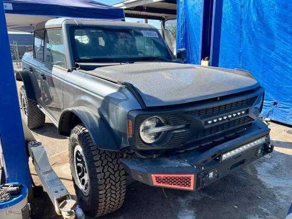 Ford Bronco Badlands 4-Door 2025