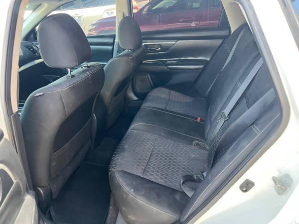 Nissan Altima 2.5 SV 2018