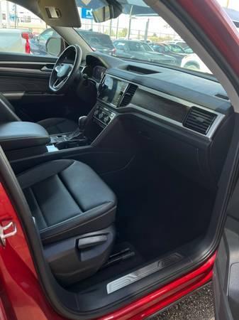 Volkswagen Atlas V6 SE w/Technology 2023