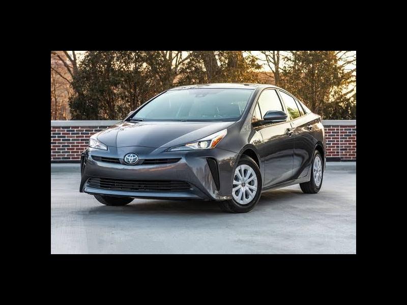 Toyota Prius L Eco 2019