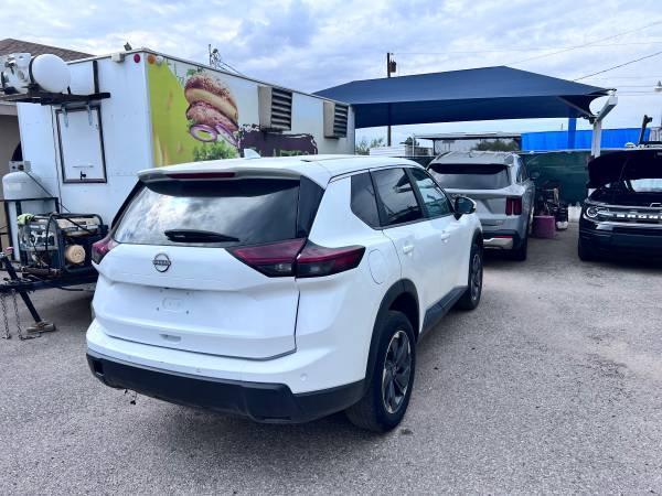 Nissan Rogue SV 2025