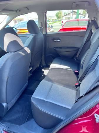 Nissan Rogue photo 4