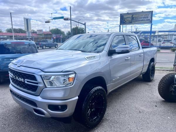 RAM 1500 Big Horn Crew Cab LWB 4WD 2024
