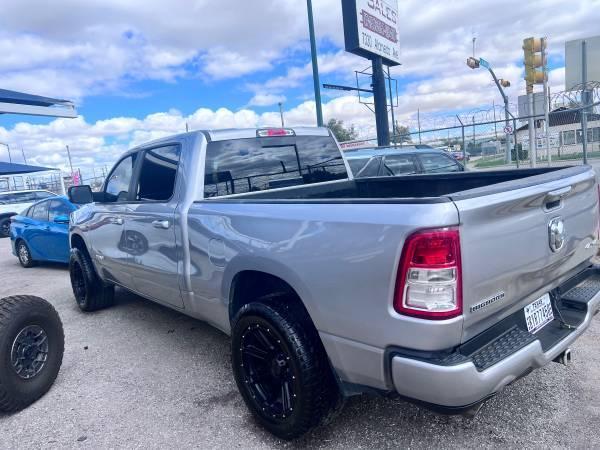 RAM 1500 Big Horn Crew Cab LWB 4WD 2024