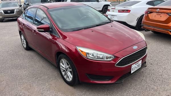 Ford Focus SE Sedan 2017