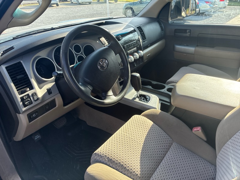 Toyota Tundra SR5 2008