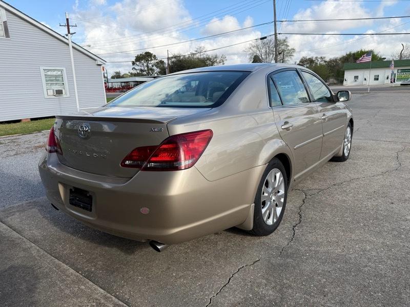 Toyota Avalon XLS 2008