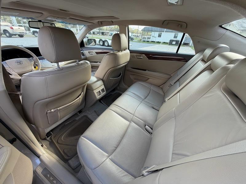 Toyota Avalon XLS 2008