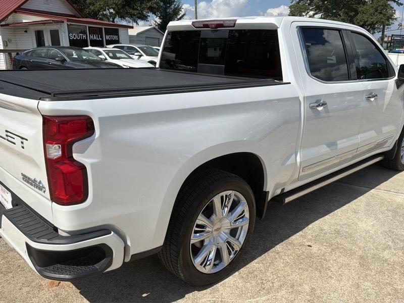 Chevrolet Silverado 1500 High Country Crew Cab 4WD 2023