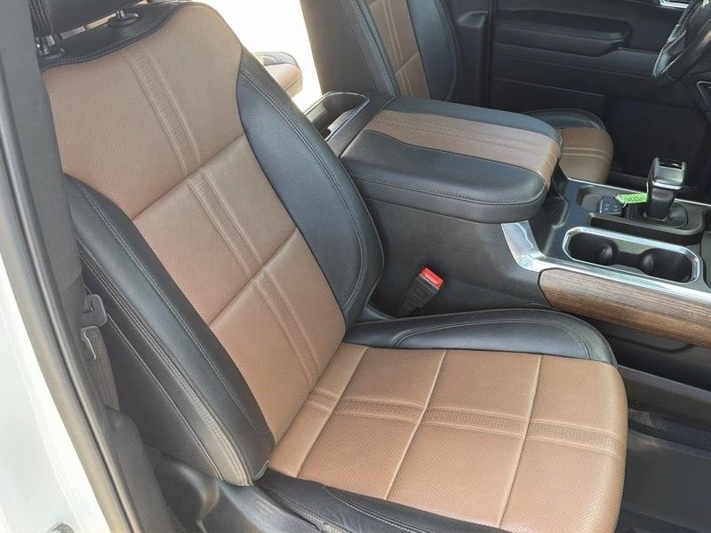 Chevrolet Silverado 1500 High Country Crew Cab 4WD 2023
