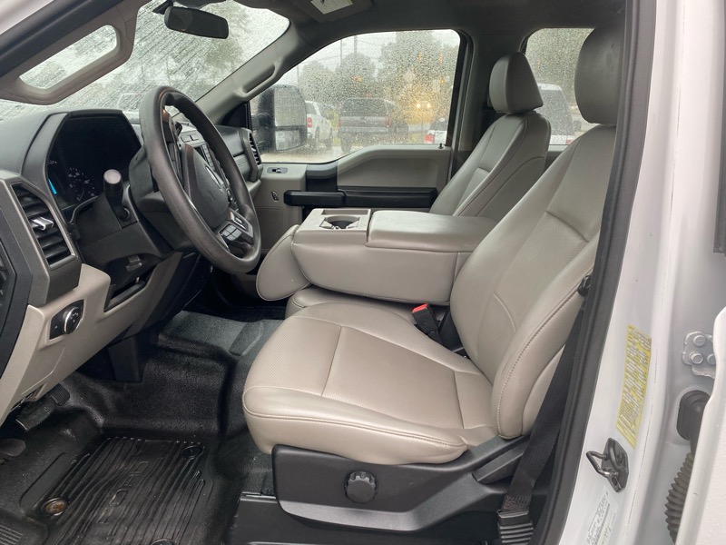 Ford F-250 SD XL Crew Cab 2WD 2021 Ford F-250 SD XL Crew Cab 2WD 2021
