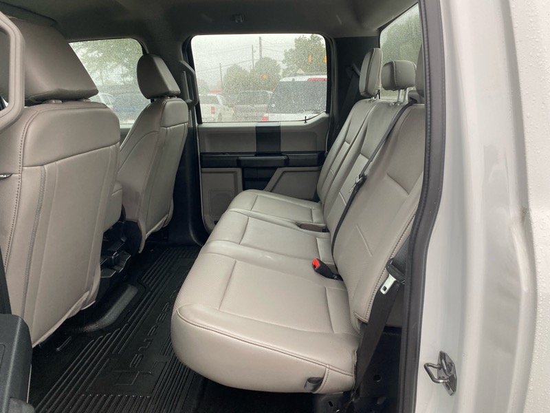 Ford F-250 SD XL Crew Cab 2WD 2021 Ford F-250 SD XL Crew Cab 2WD 2021