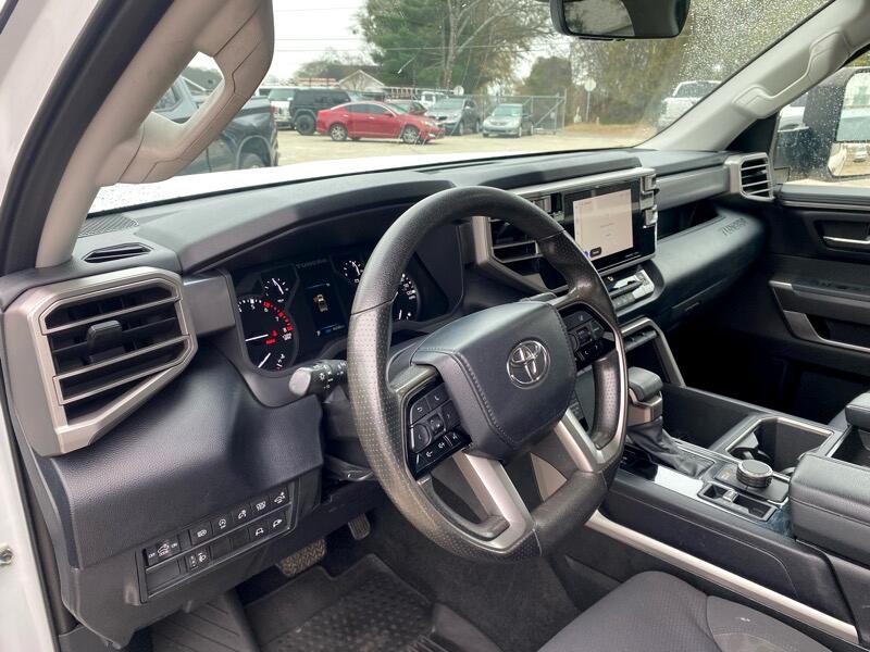 Toyota Tundra SR5 CrewMax 4WD 2022