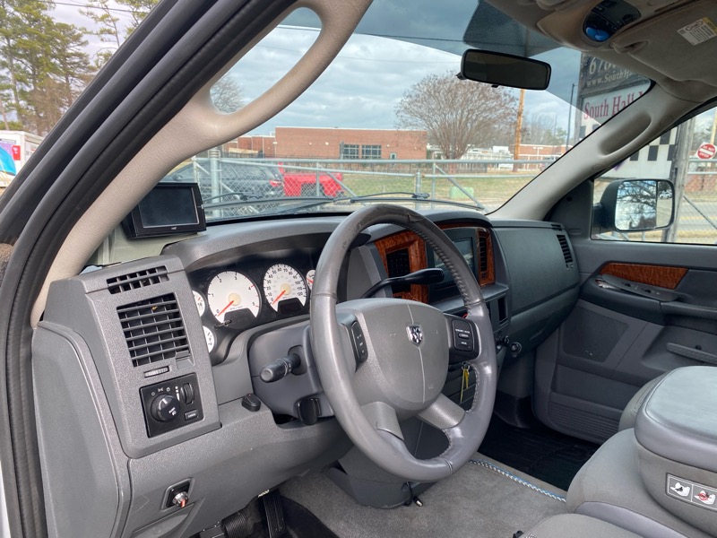 Dodge Ram 2500 TRX4 Off Road Quad Cab 4WD 2006