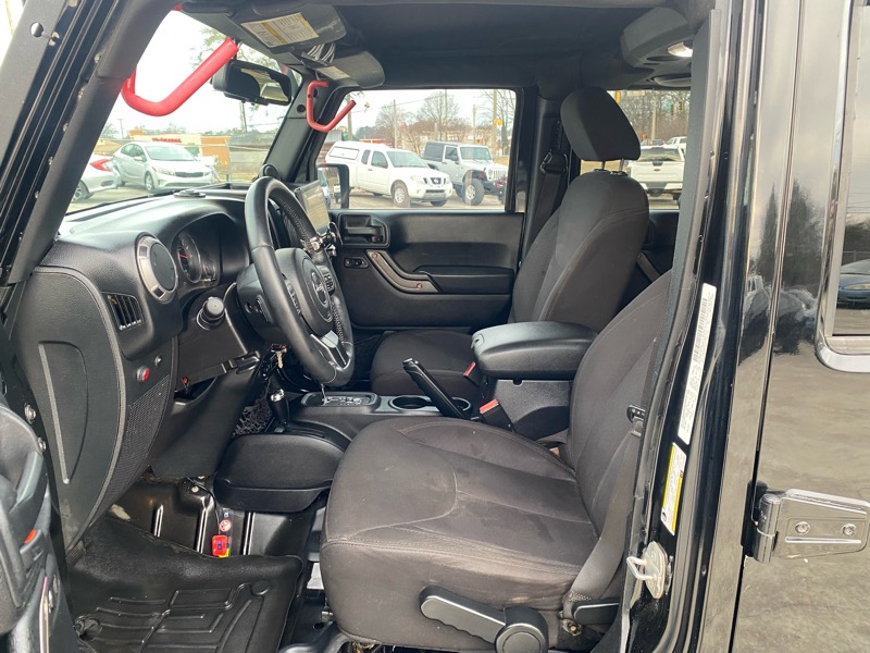 Jeep Wrangler Unlimited Sport 4WD 2014