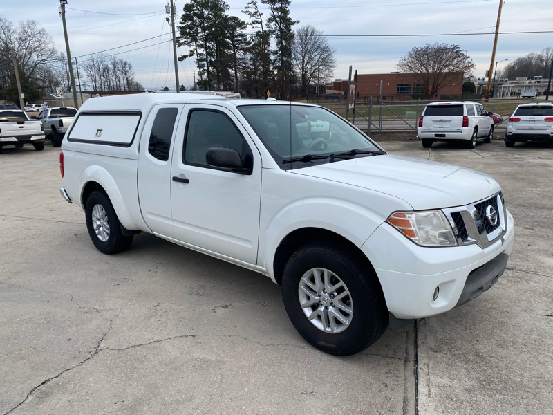 Nissan Frontier SV King Cab 5AT 2WD 2016