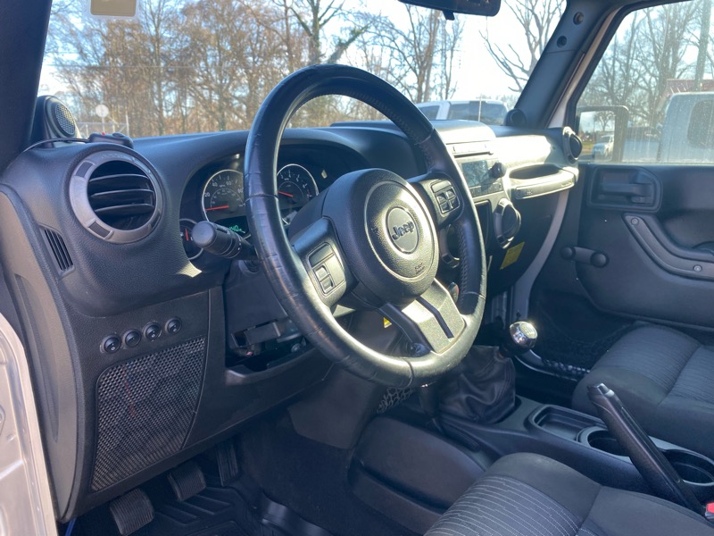 Jeep Wrangler Sport 4WD 2012