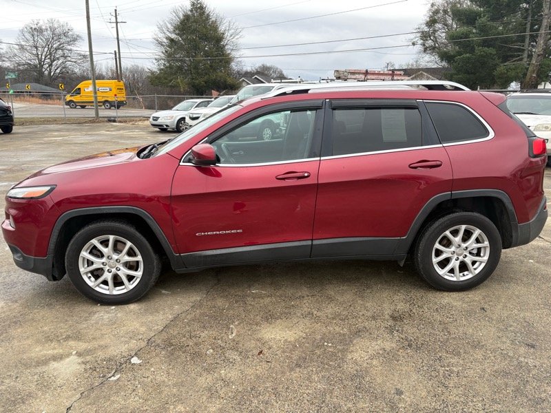 Jeep Cherokee Latitude FWD 2017