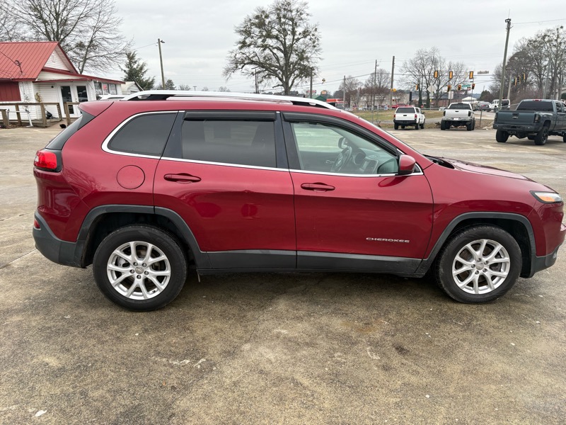 Jeep Cherokee Latitude FWD 2017