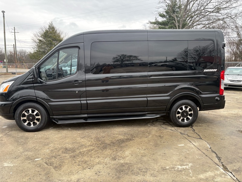 Ford Transit 250 Van Med. Roof w/Sliding Pass. 148-in. WB 2015