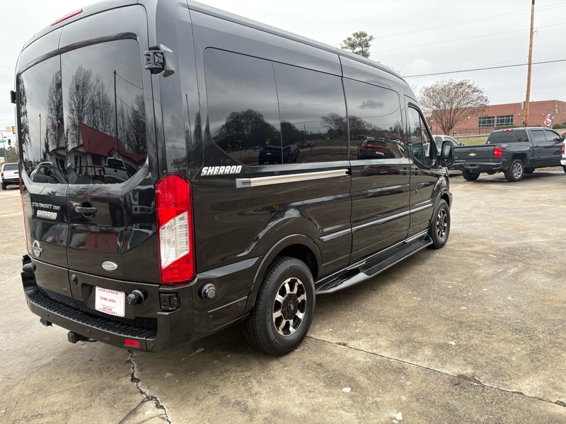 Ford Transit 250 Van Med. Roof w/Sliding Pass. 148-in. WB 2015