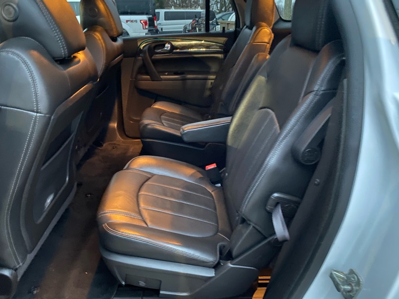 Buick Enclave Leather AWD 2017