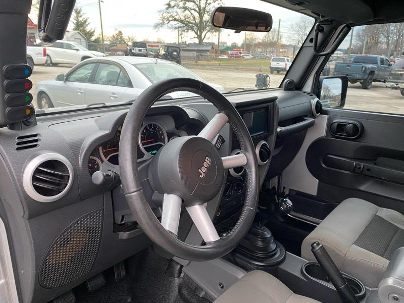 Jeep Wrangler Sahara 4WD 2010