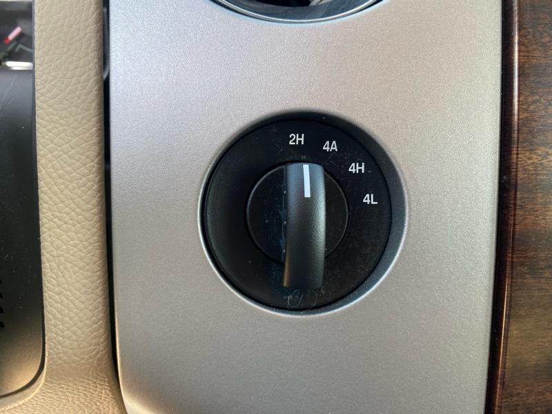 Ford Expedition XLT 2011