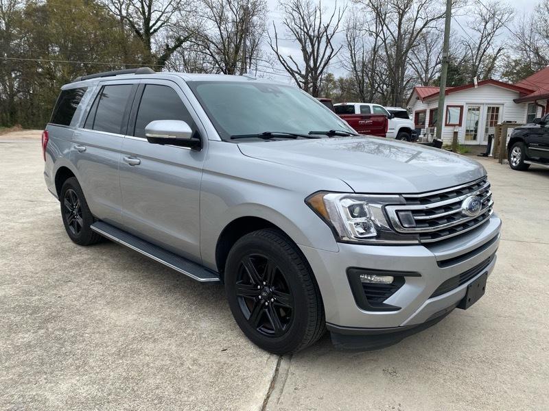Ford Expedition XLT 2021