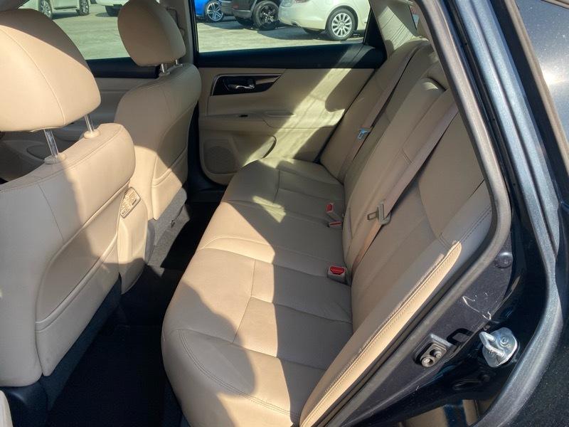 Nissan Altima 2.5 SV 2015