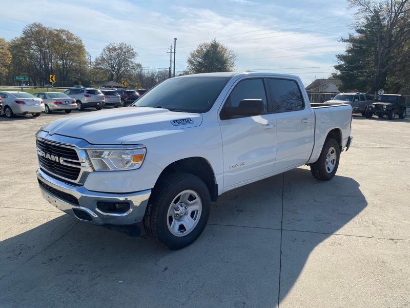 RAM 1500 Big Horn Crew Cab SWB 4WD 2021